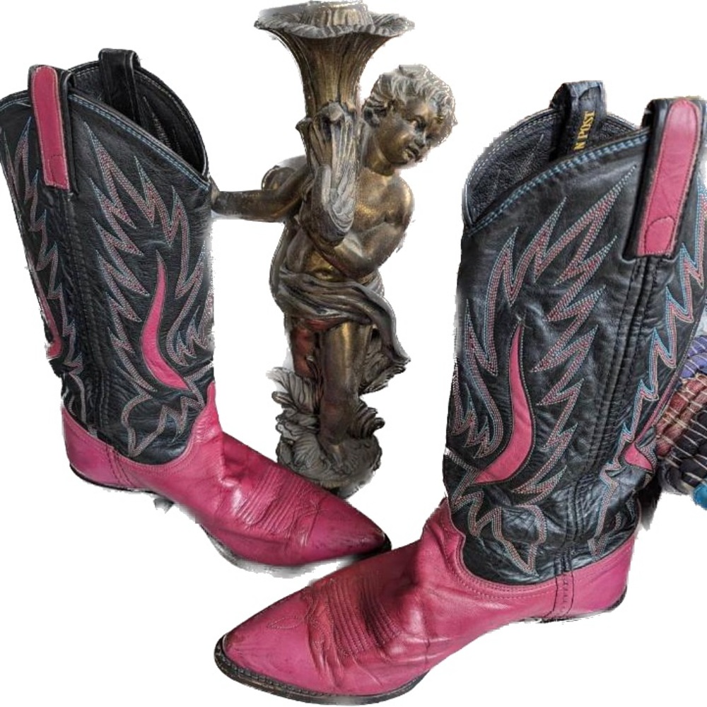 Dan Post Vintage Cowboy Boots Size 7 medium Pink